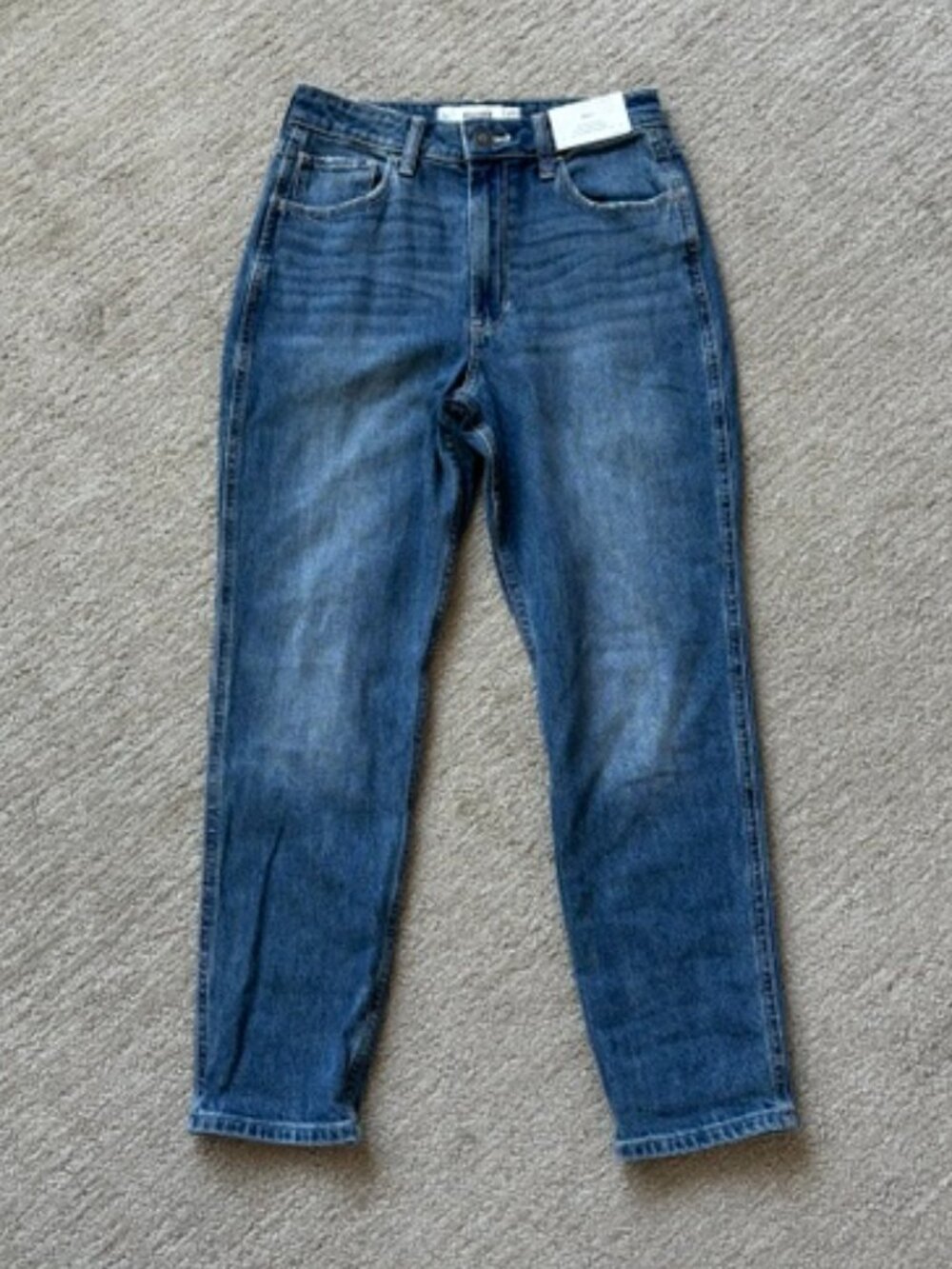 Hollister Women's Ultra High Rise Mom Jeans, New with Tags